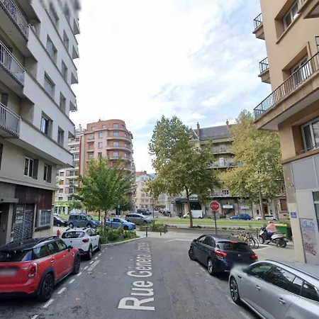 Magnifique - 2 Proches Du Centre - Calme & Equipe *